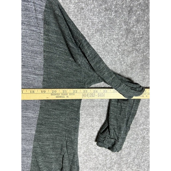Madewell All Around Tee Shirt Top Colorblock Womens Medium Gray Green V-Neck - Picture 14 of 15